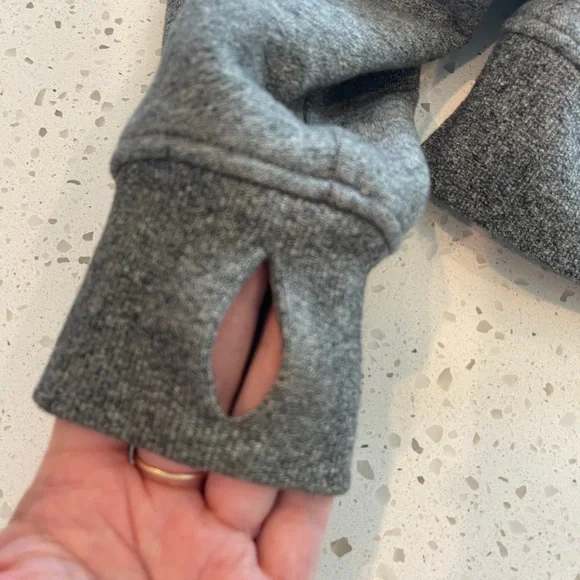 Lululemon Scuba Oversized Full-Zip Hoodie - Picture 4 of 6